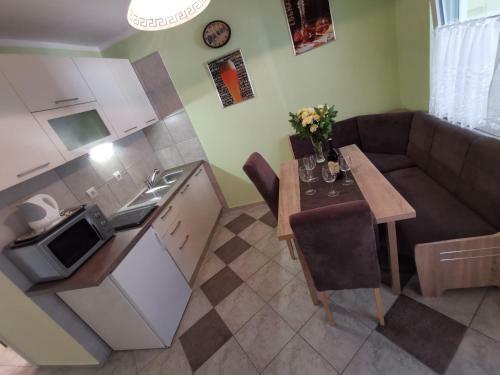 Apartments Mare