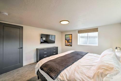 Orem Getaway Luxury Mid-century Masterpiece!