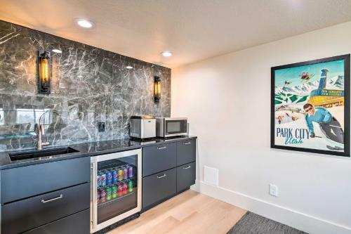 Orem Getaway Luxury Mid-century Masterpiece!