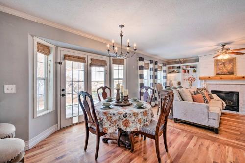 Springville Family Home With Office And Mtn Views