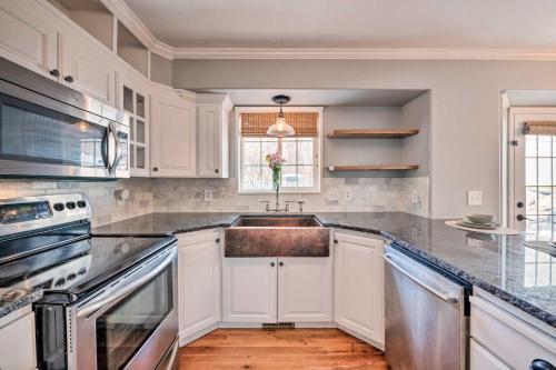Springville Family Home With Office And Mtn Views
