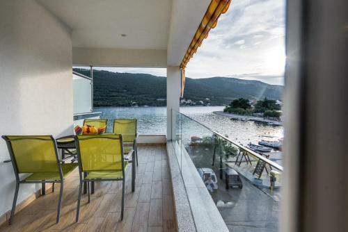 Apartments Holidays Roko