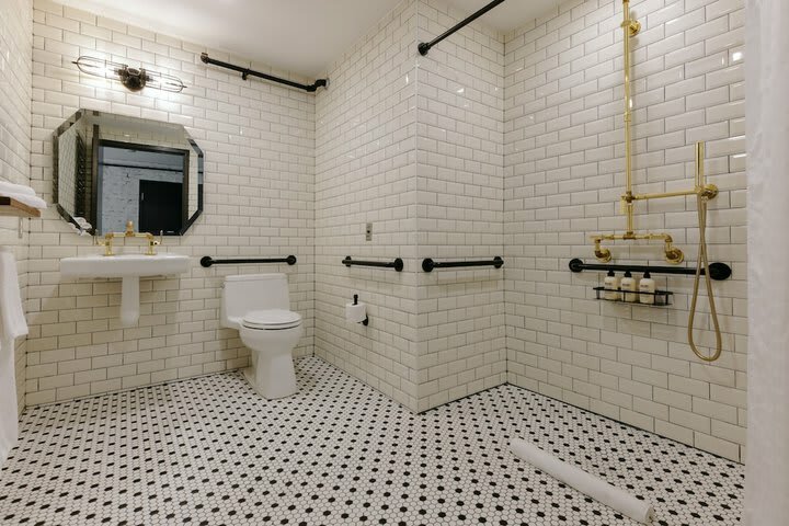Comfort Hotel Downtown