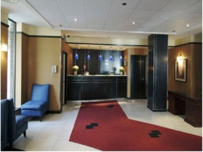 Comfort Hotel Downtown
