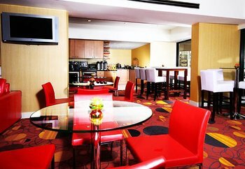 Hotel Vancouver Marriott Pinnacle Downtown