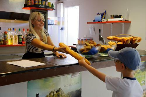 Camping Village L'apam�e