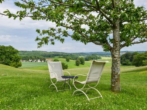 Holiday Home Le Domaine Dans La Prairie Parlan