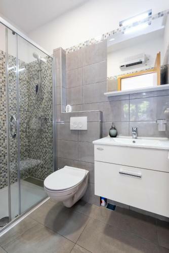 Apartamentos House Nino