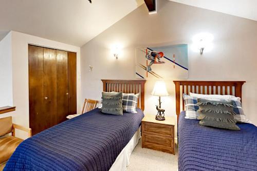 Woodside Dream 303a