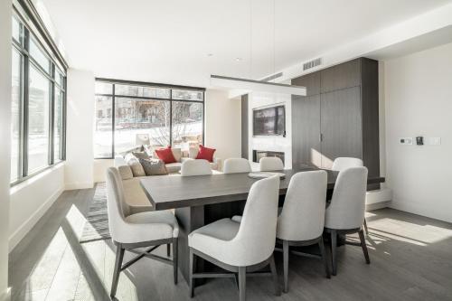 The Lift - Unit 202