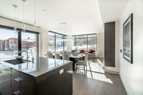 The Lift - Unit 202