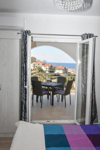 Delux Apartment Angelis 1