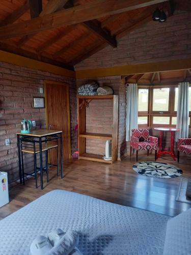 Hostal Chal�s Corucacas