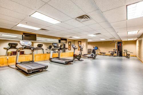 Hotel Silverado Primary Suite & Loft