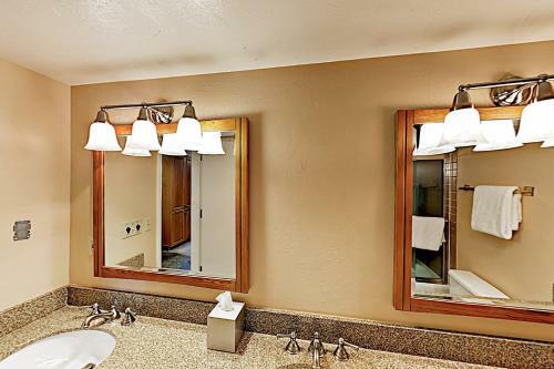 Mountain Village Lodge 269