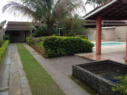 Casa Para Alugar Em Bertioga - Piscina, Wifi E Churrasqueira