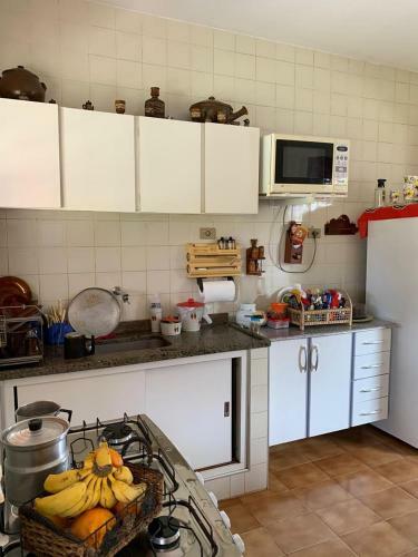 Casa Para Alugar Em Bertioga - Piscina, Wifi E Churrasqueira