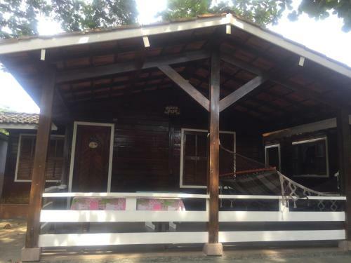 Chal� Bertioga