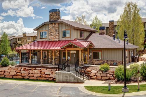 Bear Hollow Village Unit 1202