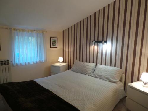 Apartamento Holiday Home In Icici 15638