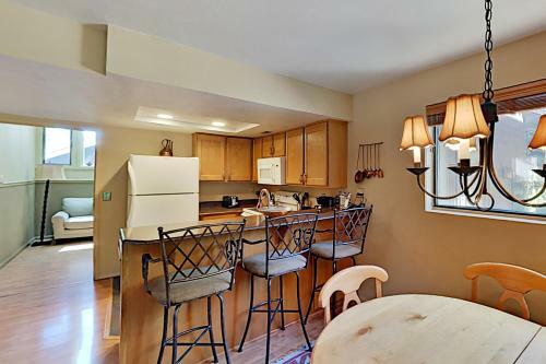 Red Pine Condominiums Unit 42