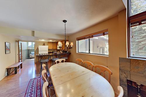 Red Pine Condominiums Unit 42