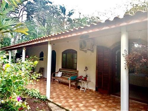 Suites Pr�ximo Ao Rio Jaguareguava Em Bertioga
