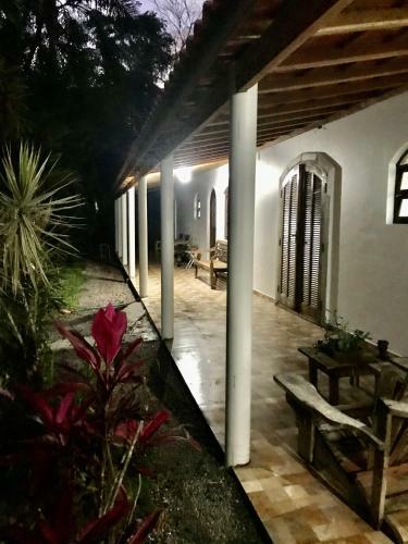 Suites Pr�ximo Ao Rio Jaguareguava Em Bertioga