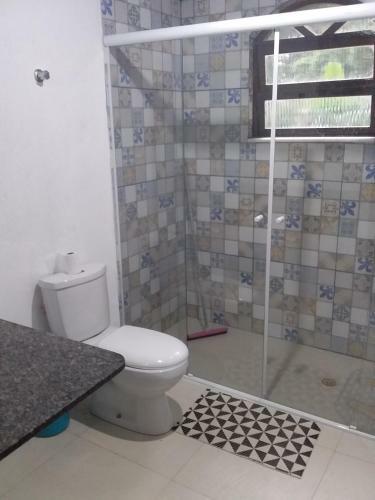 Suites Pr�ximo Ao Rio Jaguareguava Em Bertioga