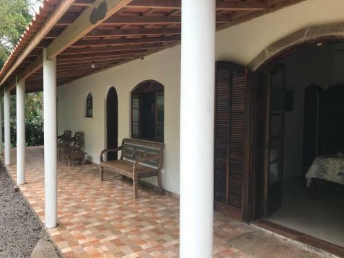 Suites Pr�ximo Ao Rio Jaguareguava Em Bertioga