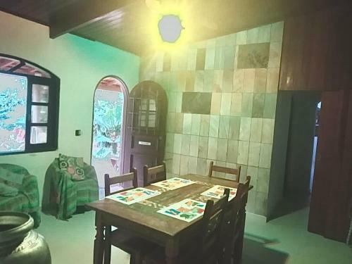 Suites Pr�ximo Ao Rio Jaguareguava Em Bertioga