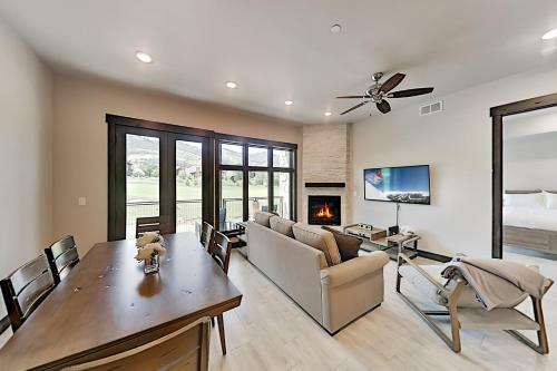 Blackstone Oasis 2e