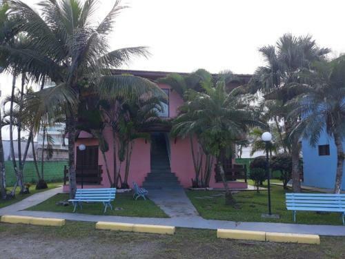 Hostal Associa��o Sabesp Bertioga - Sp
