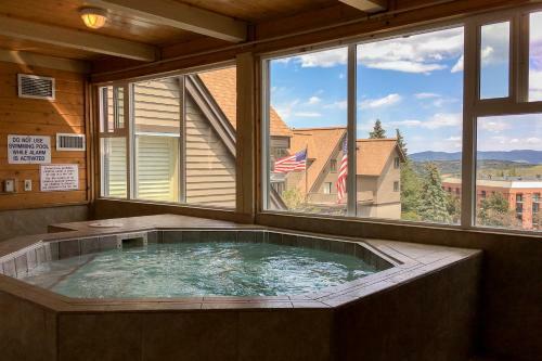 Lodge At Mountain Village #306