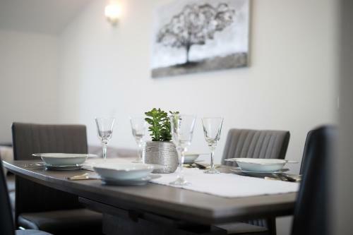 Lux Seaview Apartment Poljane