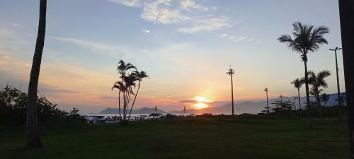 Apartamento Cantinho Do Indai� - Apto P� Na Areia
