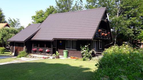 Estavela Holiday Home