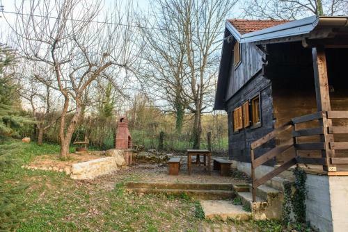Wooden House Near The River Kupa