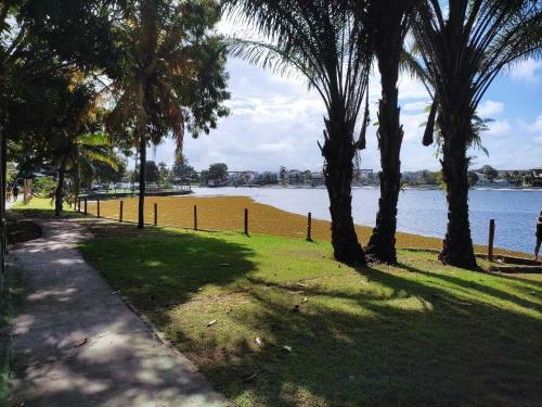 Apartamento Praia de Guarajuba Bella Lunna 22