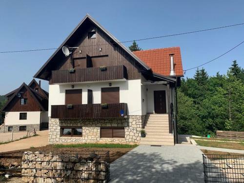 Hostal Apartments And Rooms With Parking Space Jezerce, Plitvice - 17768