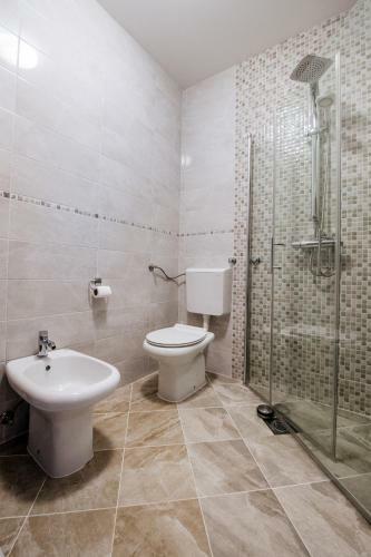Poolincluded - Amazing Estate Uzelac