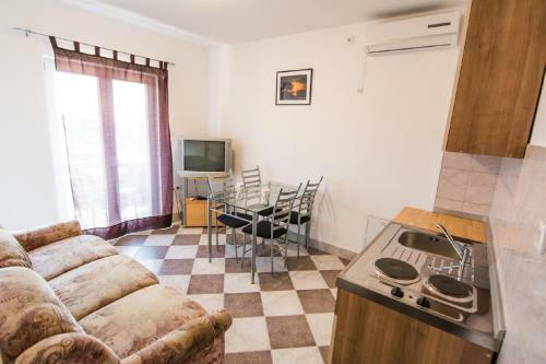 Apartman Marica With Swimmingpool