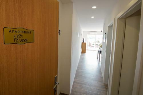 Kaprije Apartmani Tina I Ena