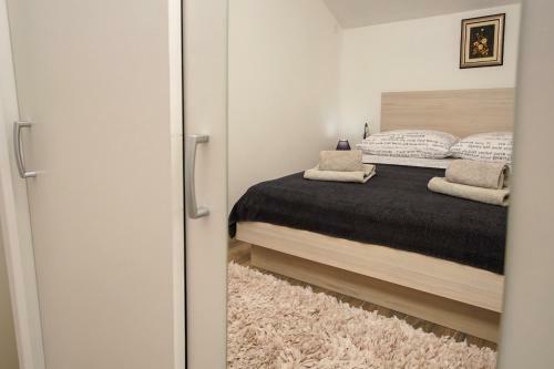 Kaprije Apartmani Tina I Ena