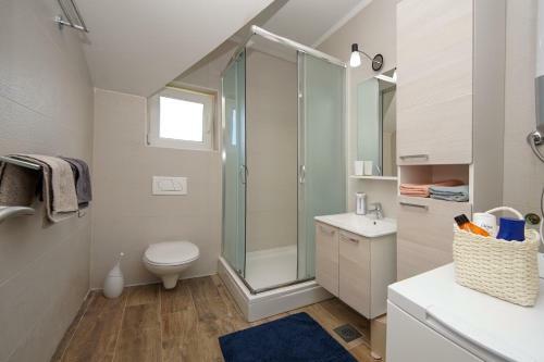Kaprije Apartmani Tina I Ena