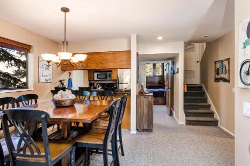 Red Pine Condominiums 69