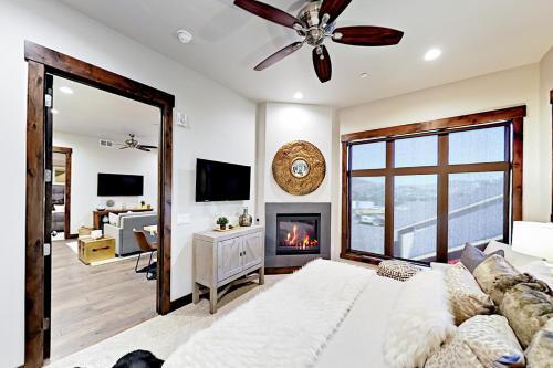 Blackstone Haven 1b
