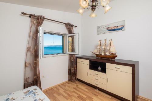 Apartment Mali Pariz