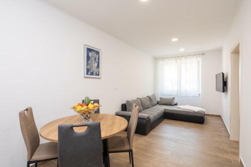 Direct Beach Apartments