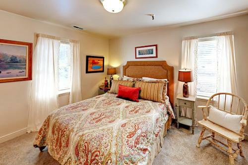 Park Ave Manor 3b